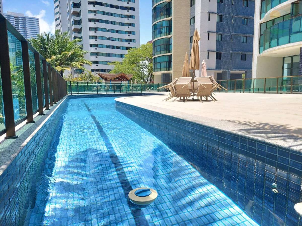 Apartamento à venda com 4 quartos, 3 suítes, 2 vagas e 135m² no Boa Viagem, Recife (PE) — foto 2 de 28