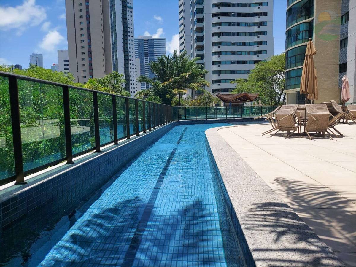 Apartamento para alugar com 4 quartos, 3 suítes, 2 vagas e 135m² no Boa Viagem, Recife (PE) — foto 2 de 21