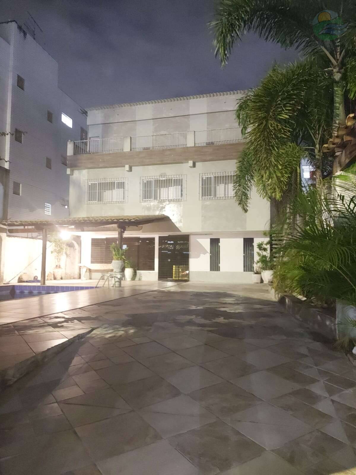 Casa para alugar com 5 quartos, 3 suítes, 4 vagas e 337m² no Boa Viagem, Recife (PE) — foto 22 de 28