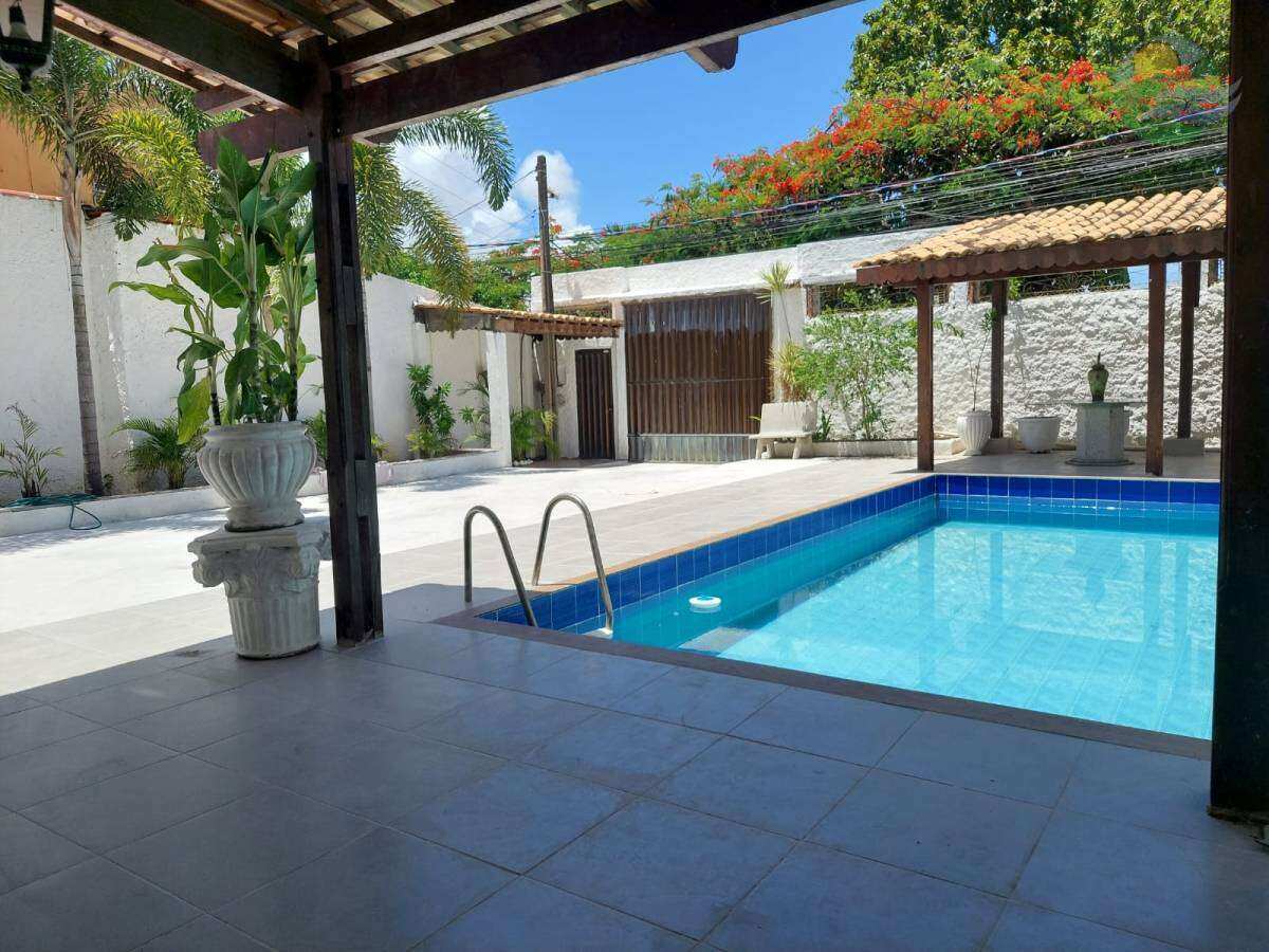 Casa 5 quartos,  reformada, piscina, para LOCAÇÃO, em Setúbal, Boa Viagem, Recife. - Idalécio Soares Imobiliária