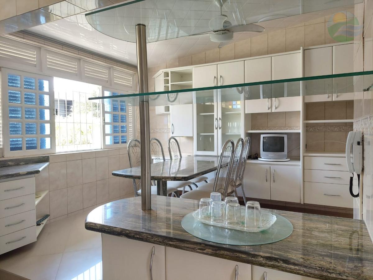 Casa à venda com 3 quartos, 250m² - Foto 10