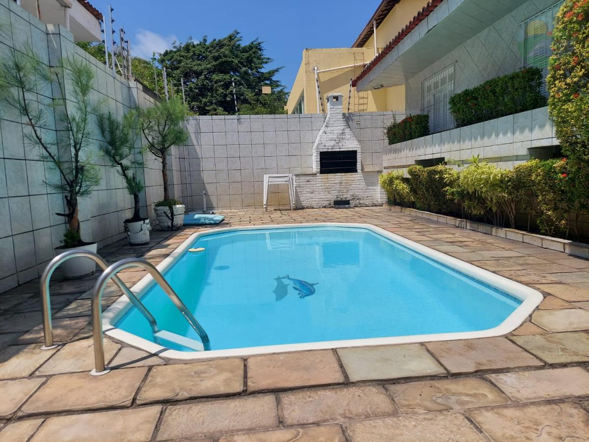 Casa à venda com 3 quartos, 250m² - Foto 3