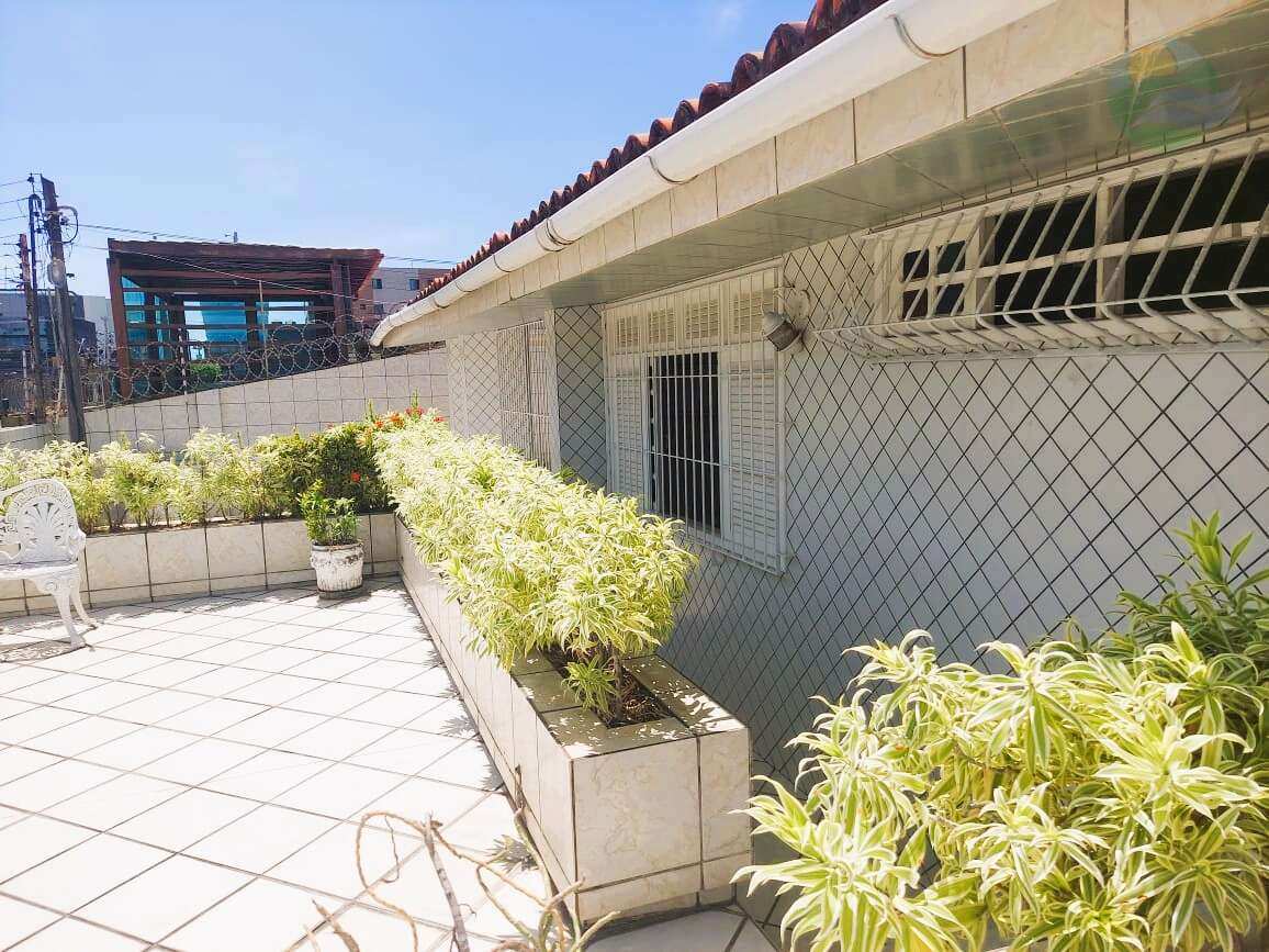 Casa à venda com 3 quartos, 250m² - Piedade,Jaboatão dos Guararapes