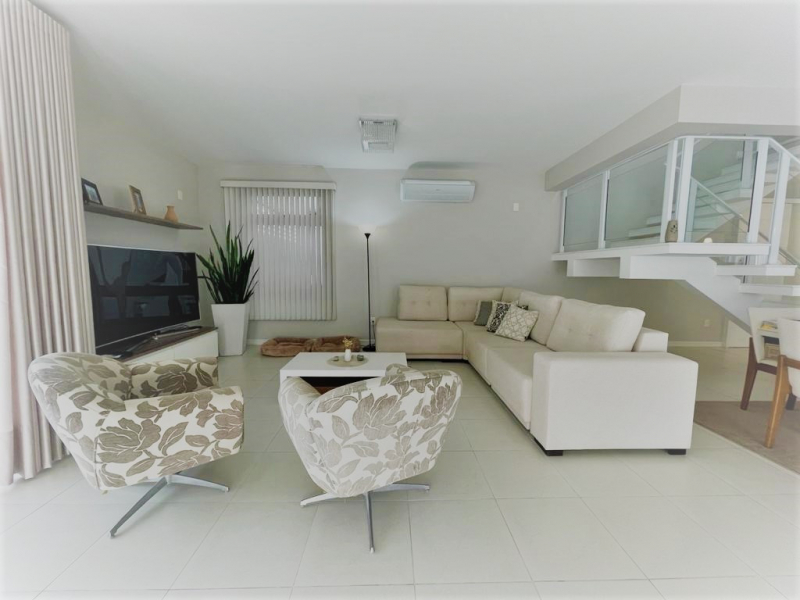 Casa à venda com 3 quartos, 387m² - Foto 6