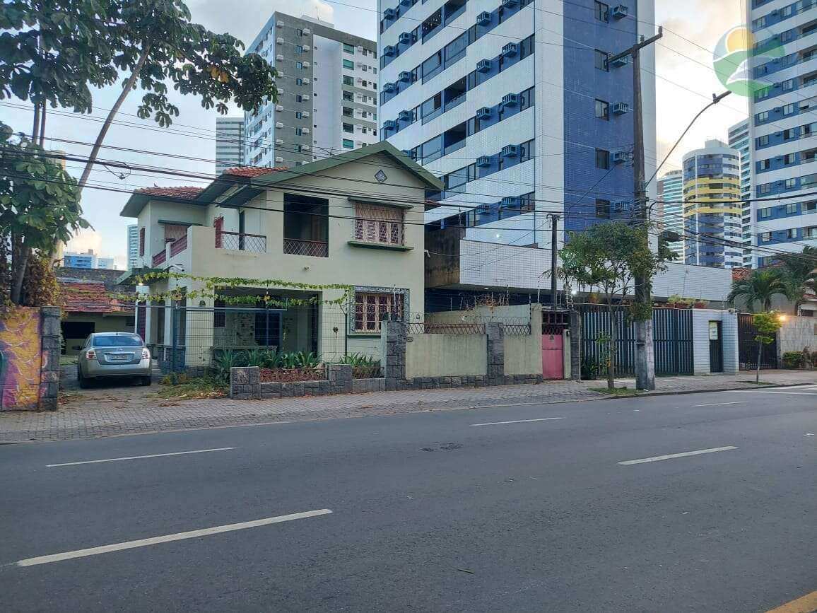 Casa para alugar com 4 quartos, 327m² - Torre,Recife