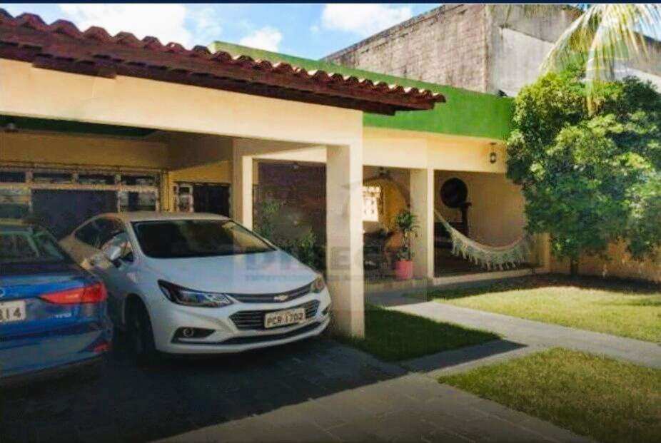 Casa à venda com 4 quartos, 313m² - Boa Viagem,Recife
