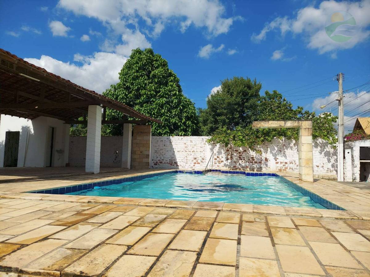 Casa, 4 quartos, 215 m² - Foto 3