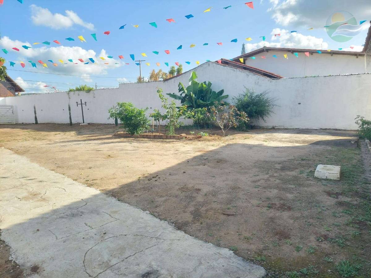 Casa, 4 quartos, 215 m² - Foto 9
