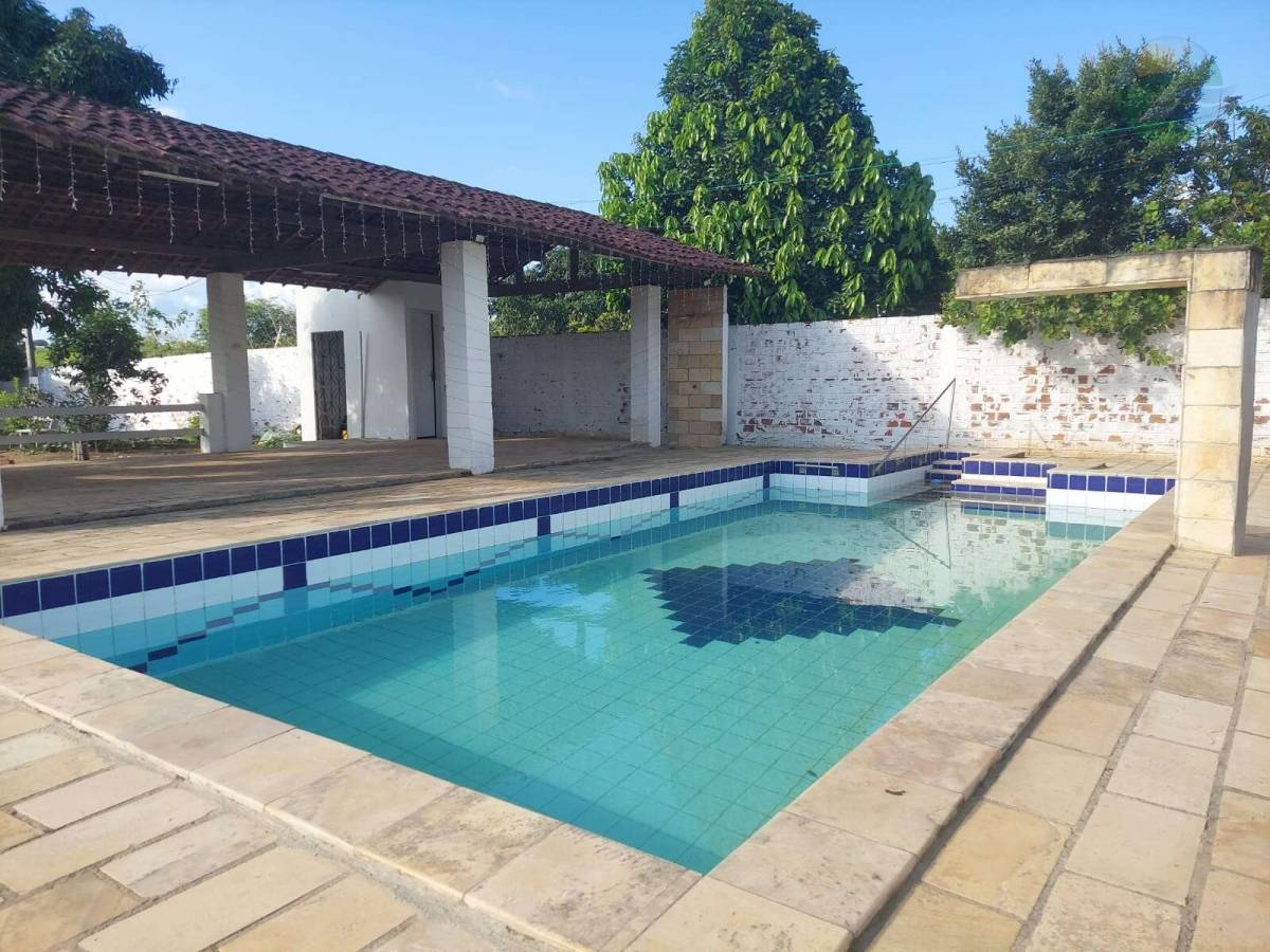 Casa, 4 quartos, 215 m² - Foto 3