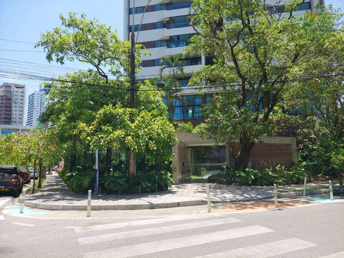 Apartamento à venda com 4 quartos, 2 suítes, 2 vagas e 131m² no Boa Viagem, Recife (PE) — foto 6 de 18